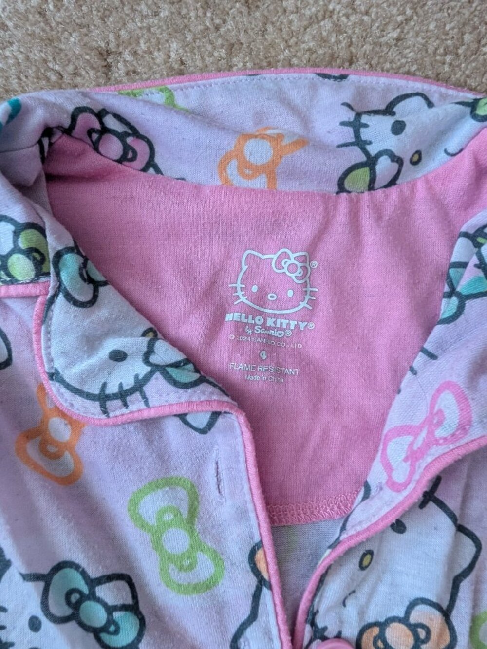 Hello Kitty PJ's Size 4 - Picture 2 of 3